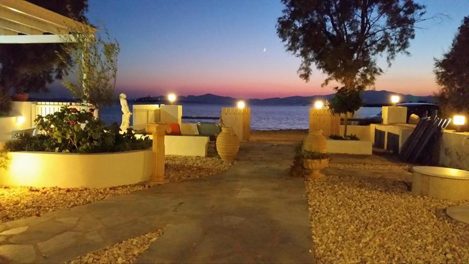 Right On The Beach- Beachfront-best Unit -paros *