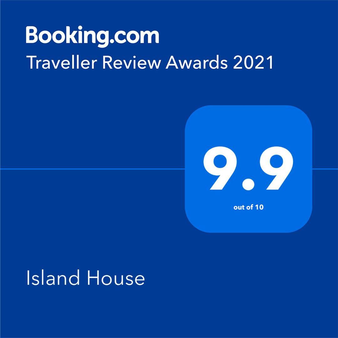 Apartment Right On The Beach- Beachfront-best Unit -paros Aliki (Paros)